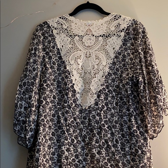 No Boundaries Kimono Size L - Picture 2 of 4